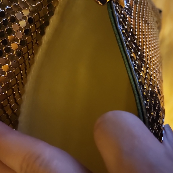 Y&S Original Gold Metallic Evening Bag with Sunglass & Coin Purse! - Picture 9 of 16